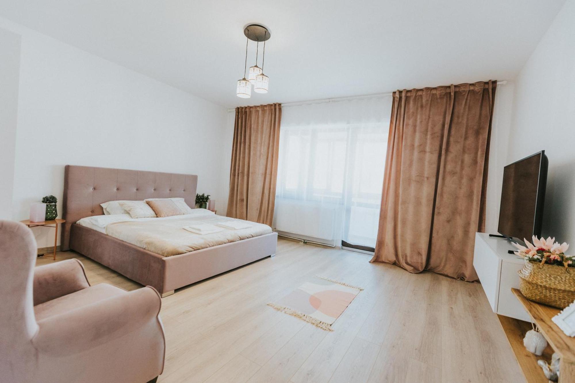 Victoria One Apartments Брашов Экстерьер фото